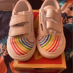 Toddler Vans Size 4.5