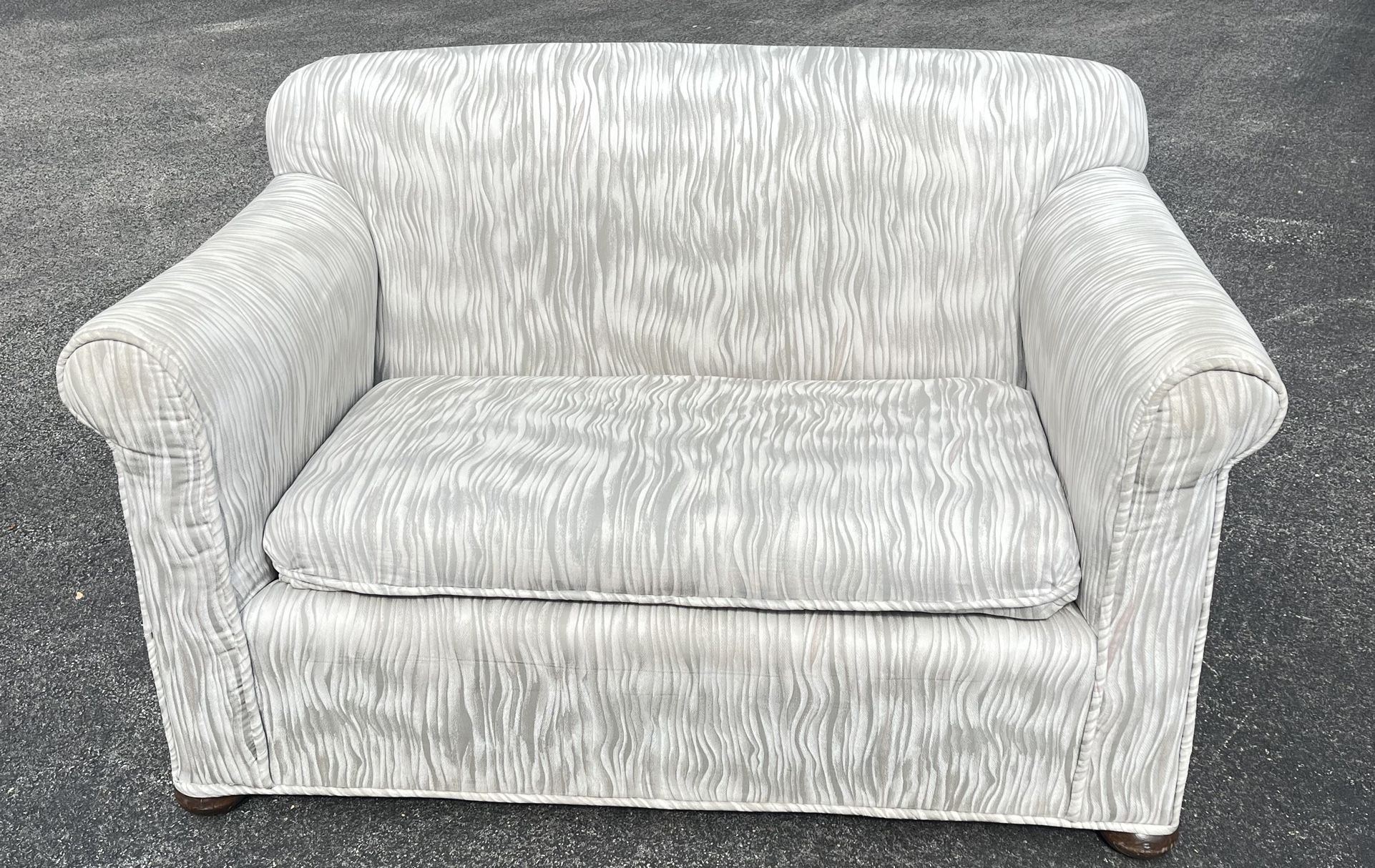 Small Newly Upholstered Loveseat Sofa Couch 
