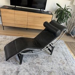 Le Corbusier Chaise Lounge LC4