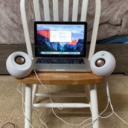 Apple MacBook Air MQD32LL/A 13.3" 250GB macOS, X El Capitan