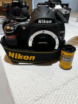 Nikon D5000 DSLR Camera Body