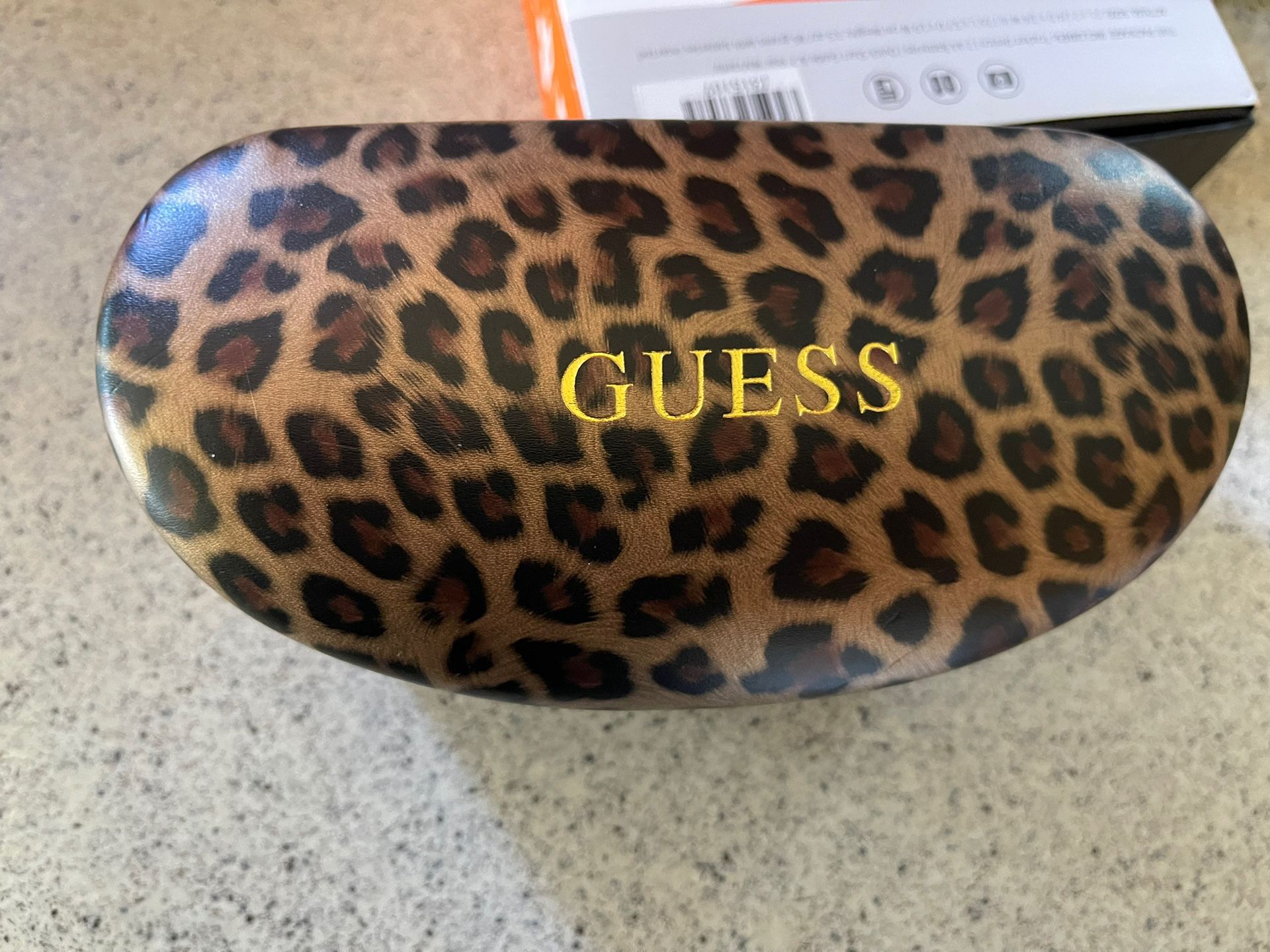 Guess Hard Eyeglass Case