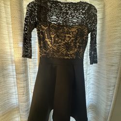 Gorgeous Black Lace Winter Formal Dress (short)