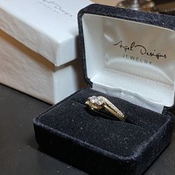 14k Gold Diamond Ring 