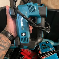 Makita  