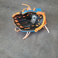 Left Hand Throw Baseball Glove 