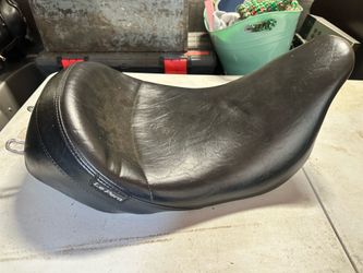La Pera solo seat