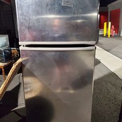 Refrigerator-stainless Steel - Works Great! I'm Moving 