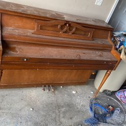 Kimball Piano 