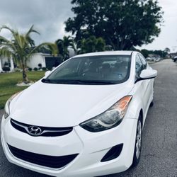 HYUNDAI ELANTRA 2013 