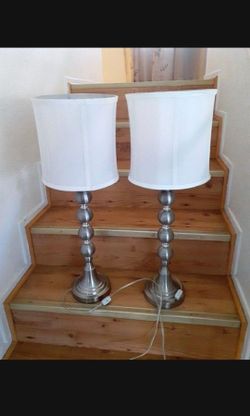 2 maching lamps and one extra 45$