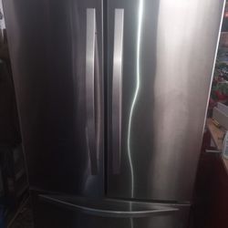 36" Refrigerator Freezer 70" Tall Whirlpool Stainless  Double Door Top Fridge Bottom Freezer 