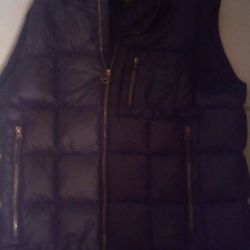 NIKE AIR JORDAN BLACK UNISEX VEST SIZE MEDIUM SPECIAL EDITION NEVER BEEN WORN