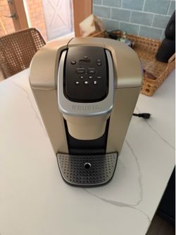Keurig K-Elite Single-Serve K-Cup Pod Coffee Maker with Iced Coffee Setting and Strength Control