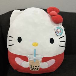 Hello Kitty Plushy 