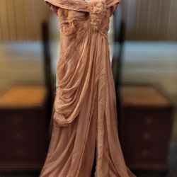 New With Tag Size 6 Blush Wedding Gown 