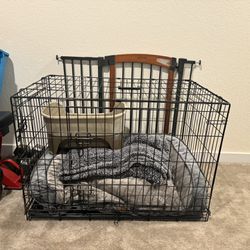 Dog Kennel With Bed, Blanket And Water/ Food Bowl Holder. 