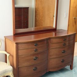 Vintage mahogany bedroom set