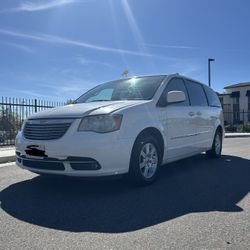 2012 Chrysler Town And Country