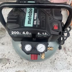 Metabo HPT Air Compressor | THE TANK™ | 200 PSI | 6 Gallon | Pancake | EC914Siii
