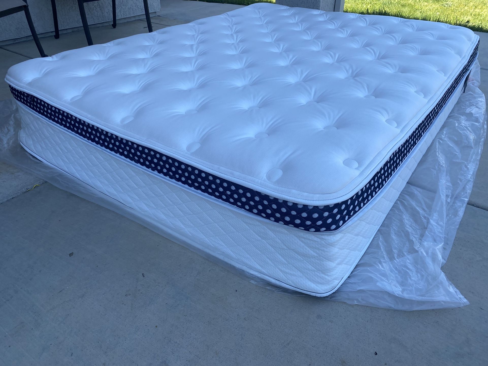Brand New Winkbeds Luxury Firm Mattress ! Wink Beds Queen Size Mattress