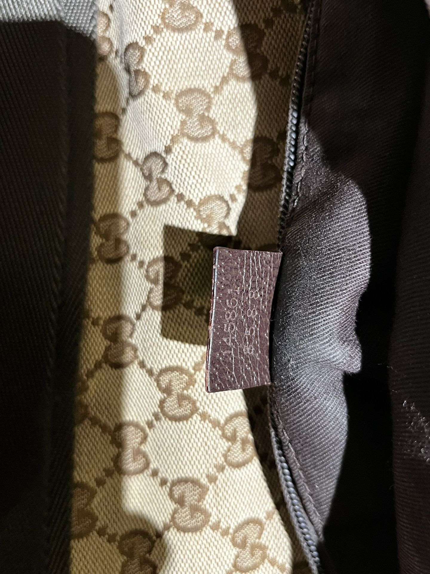 Authentic GUCCI Brown GG Canvas Messenger Shoulder Crossbody Bag Purse