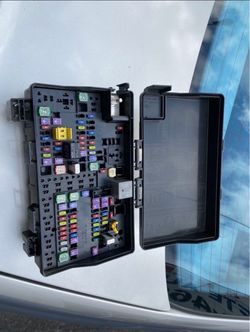 Ram fuse box