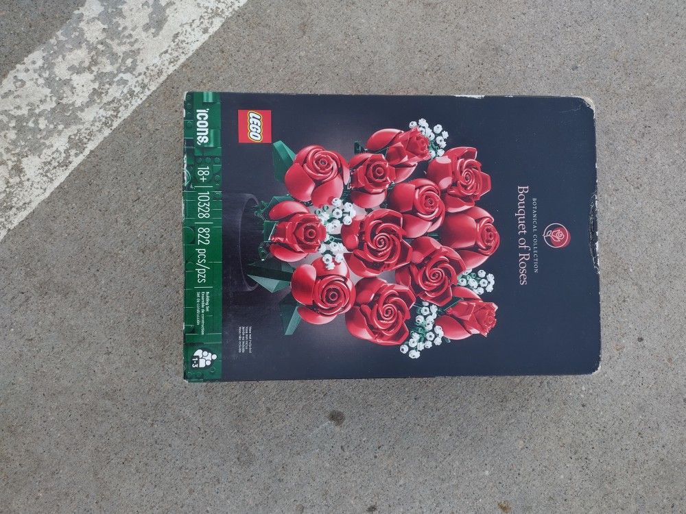 Lego #10328 Botanical Collection (Roses)