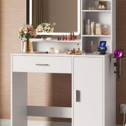 White Vanity Table With Mirror 