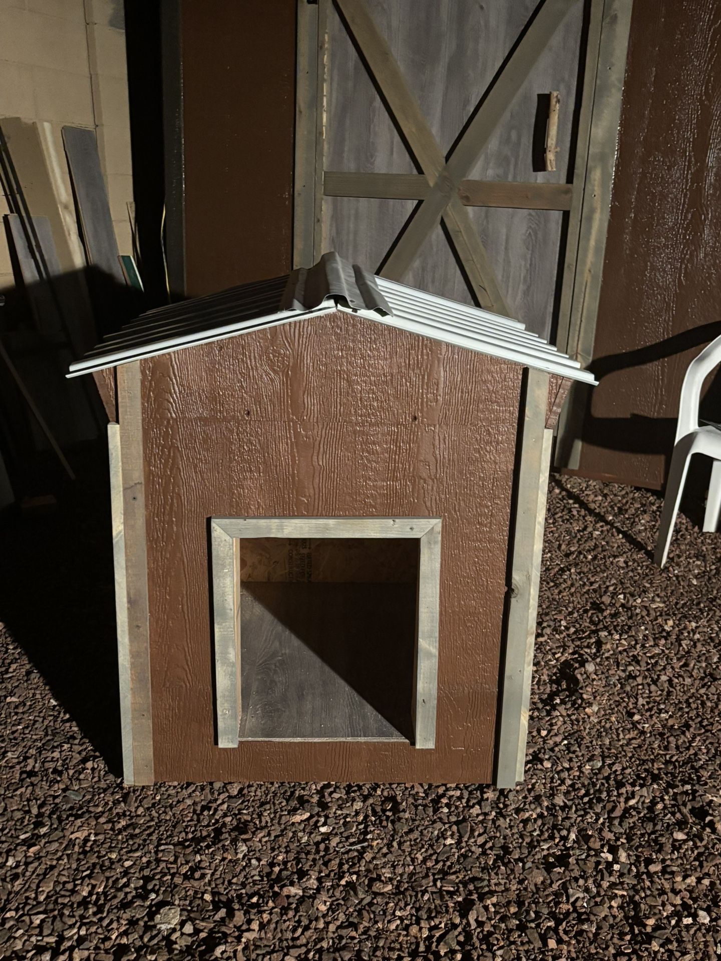 Costume Build Dog House 🐶 🏠