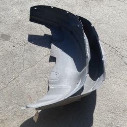 2008 Chevrolet Avalanche And Escalade Bed Fender Liner $100 Each 