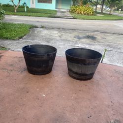 22.5 X 15 H Planter Pots