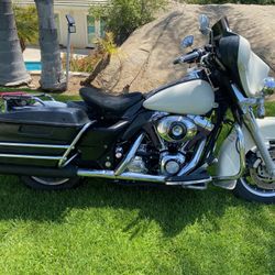 White Harley Davidson