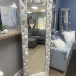 Velvet Hollywood Led Floor Mirror (4 Colors)