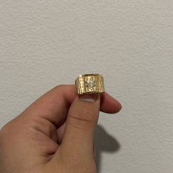 14k Gold Ring 