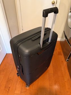 Andare Miami 28" Hardside Spinner (luggage)
