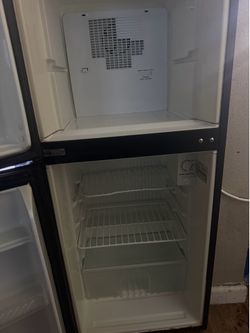 Mini fridge