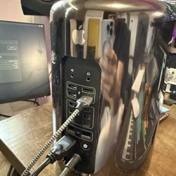 Mac Pro Late 2013 4Tb SSD & 32Gb RAM 