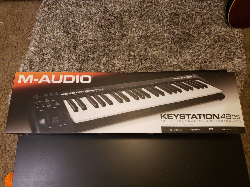 M-AUDIO Keyboard 49es, MIDI Controller, Studio instrument