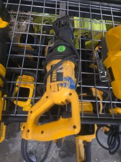 Sawsaw Dewalt panchos tools