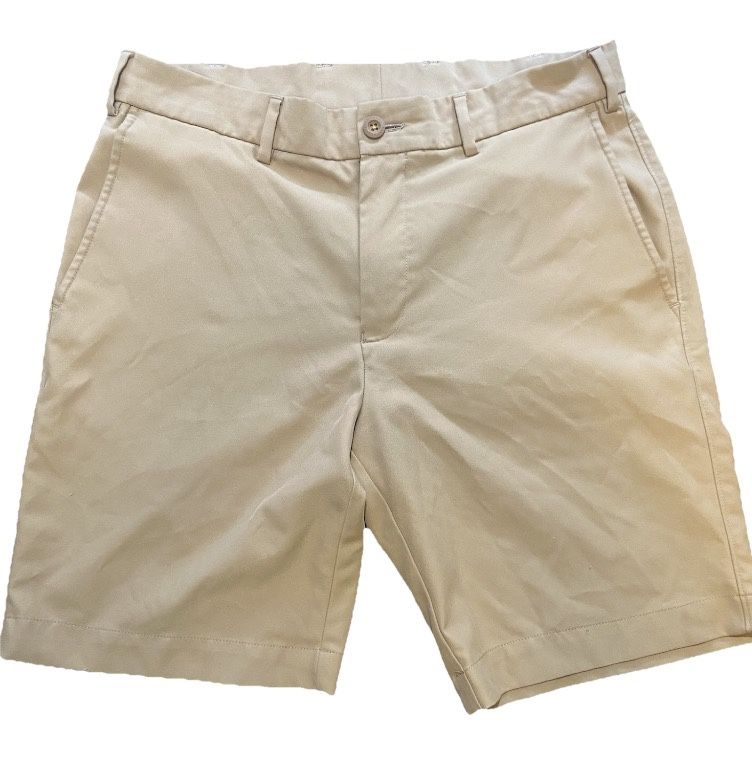 Hart Schaffner Marx Shorts Men 32 Khaki Flat Front Preppy Casual 8.5" Inseam