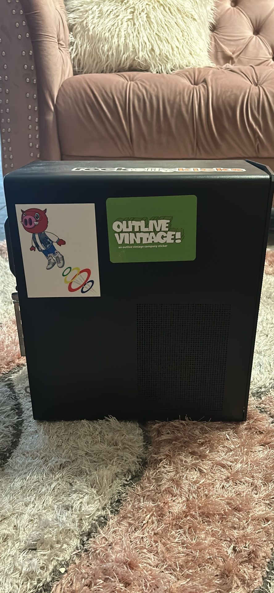 It’s a Hp pavilion gaming computer 