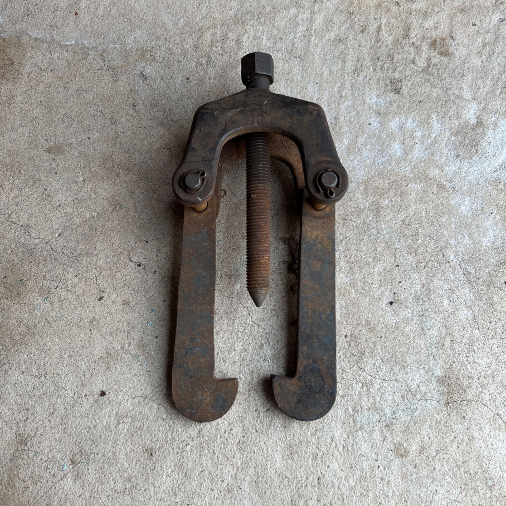 Puller