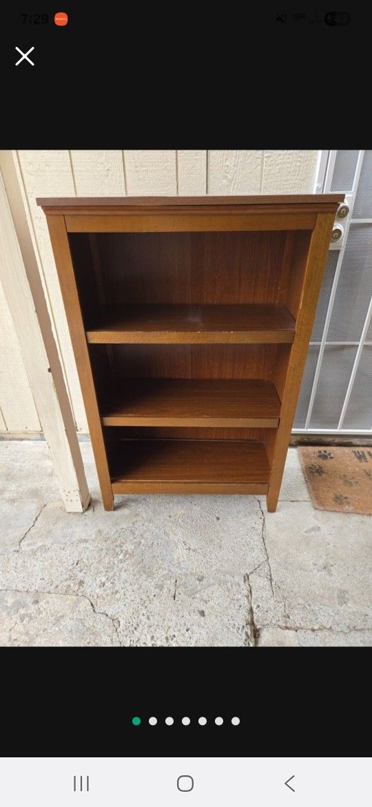 Free Bookcase
