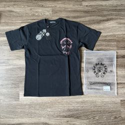 Luxury Black and White Premium T-Shirt🖤🤍