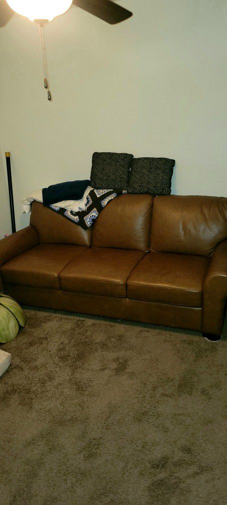 Leather Sofa $650 LIKE NEW 