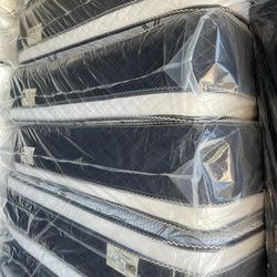 ✨️Mattress✨️
🔹️Pillow top
🔹️All sizes available
🔸️12" inches tall
🟢Queen $199
🔵Full $180
🟣Twin $150
🟡King $330
🟠Cal King $330
🔴Same day deliv