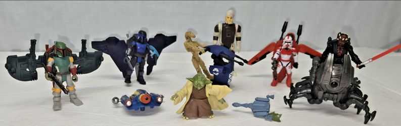 Star Wars Action Figures and Vehicles Lot- Boba Fett, Darth Maul, Clone Trooper lot