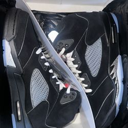 Jordan 5 Metallic 
