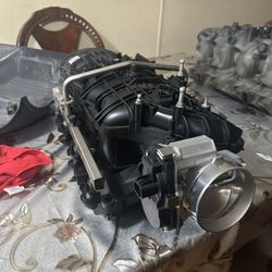 11-13 NNBS 6.2L Air Intake Manifold W Throttle Body